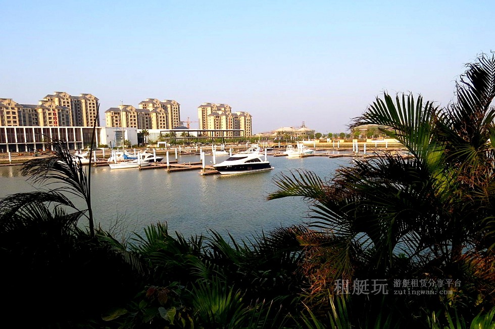 海南海口新埠島國際游艇會(huì)